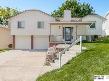 16511 Arbor Street , Omaha, NE 68130