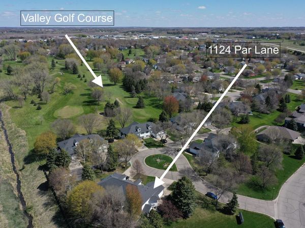 1124 Par Lane , Willmar, MN 56201