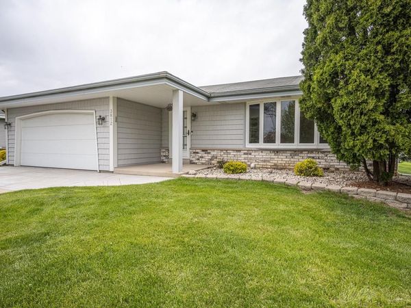 3812 Jodi PLACE, Franklin, WI 53132