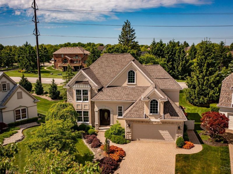 185 Barrington Village Drive, Xenia, OH 45385 Photo 3