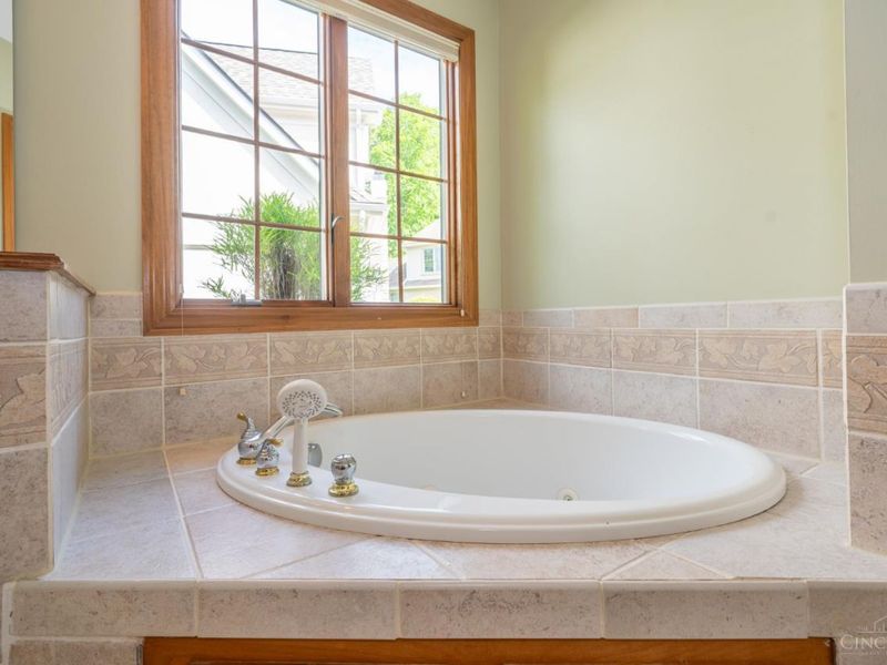185 Barrington Village Drive, Xenia, OH 45385 Photo 31