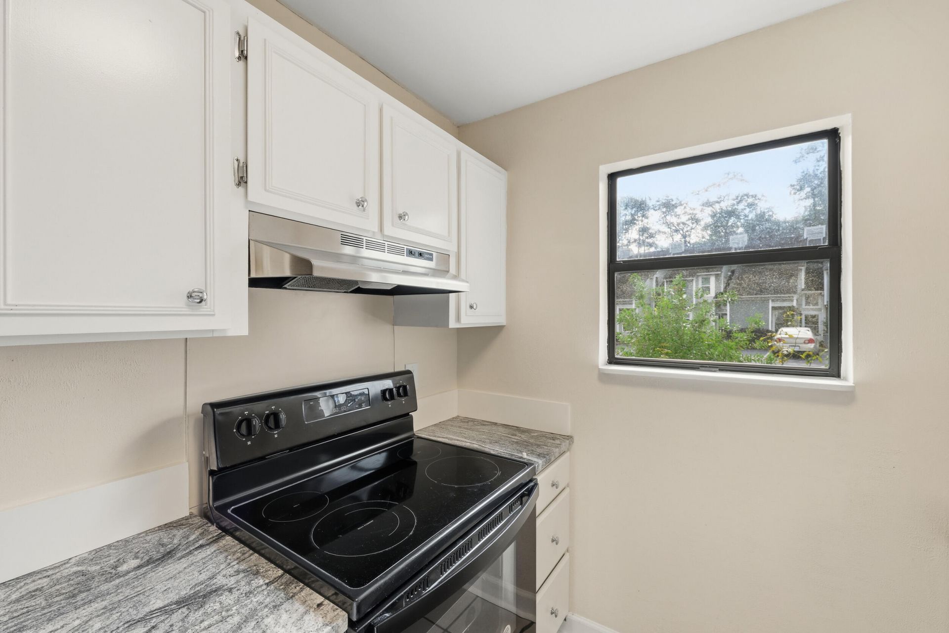 2753 Jobee Drive Photo 11