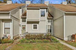 2753 Jobee Drive photo 4