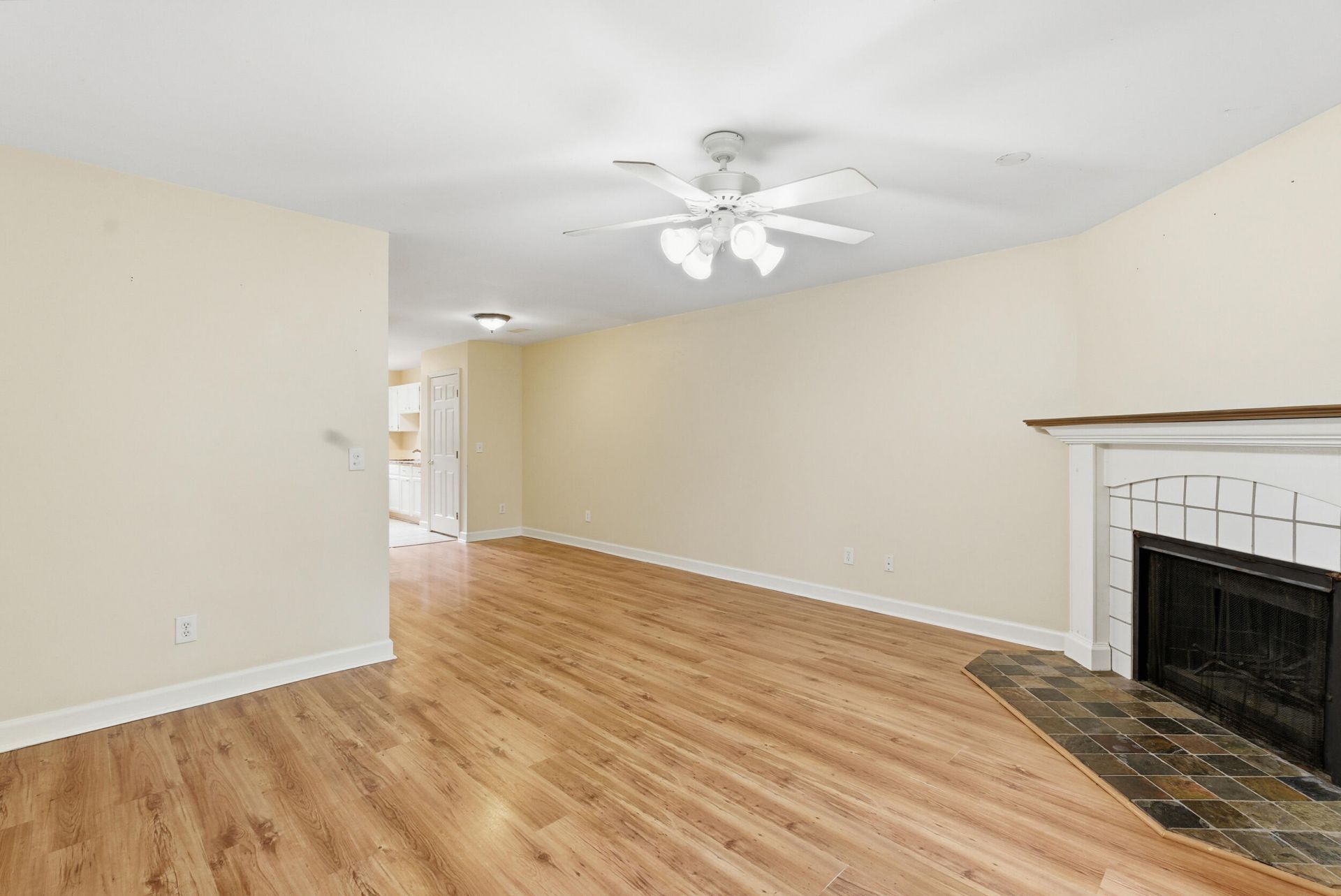 2753 Jobee Drive Photo 6