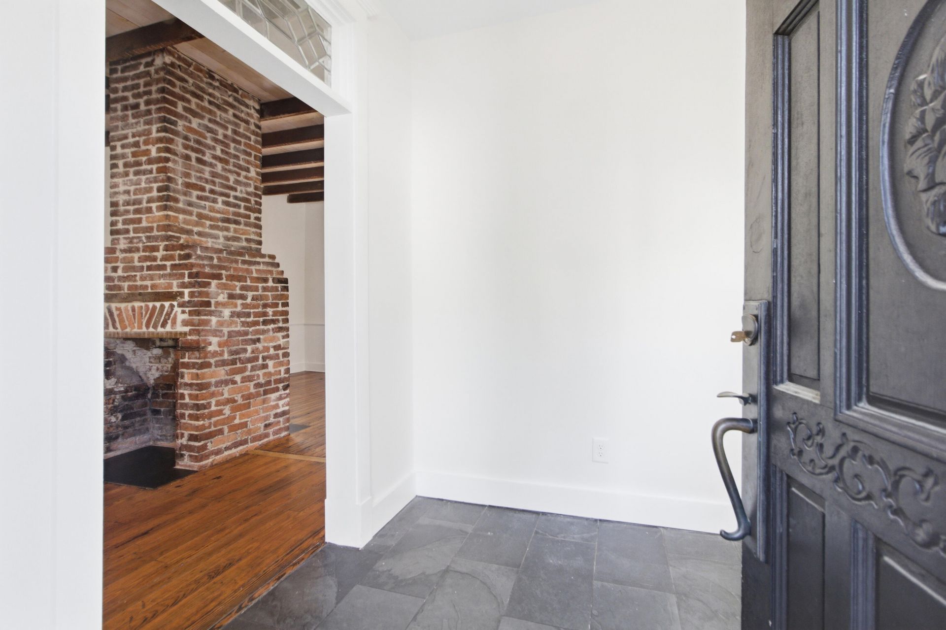 4 1/2 Kracke Street Photo 3