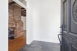 4 1/2 Kracke Street photo 4
