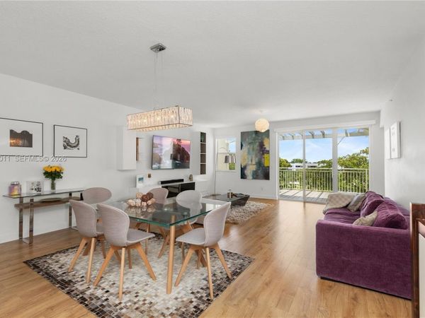 7616 SW 102nd St , Unit 411, Pinecrest, FL 33156