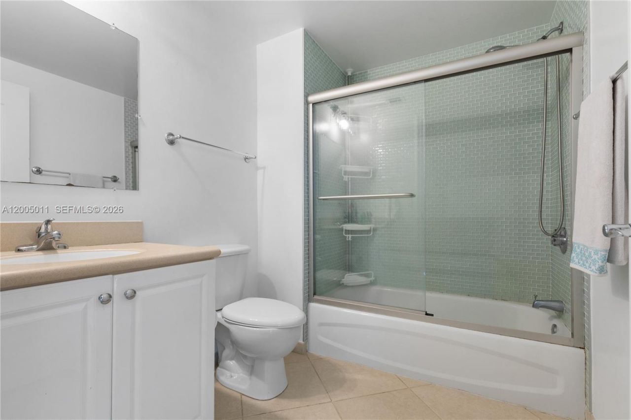 7616 SW 102nd St, Unit 411, Pinecrest, FL 33156 Photo