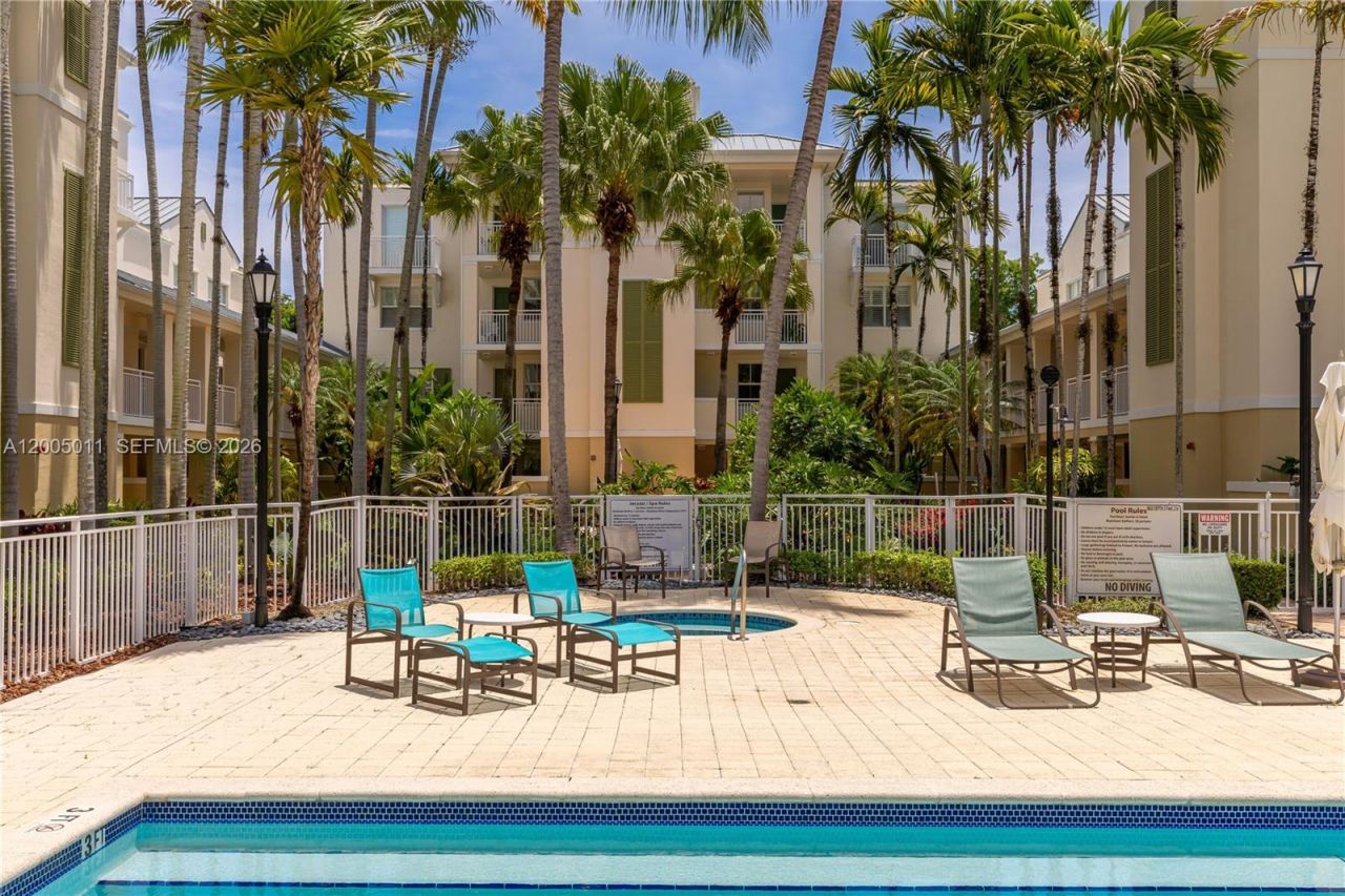 7616 SW 102nd St, Unit 411, Pinecrest, FL 33156 Photo