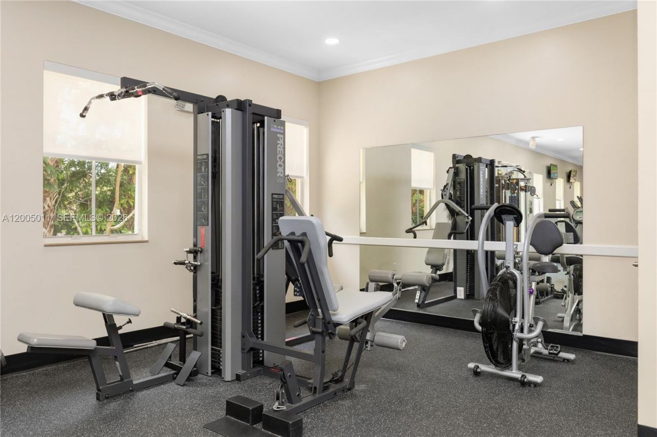 7616 SW 102nd St, Unit 411, Pinecrest, FL 33156 Photo