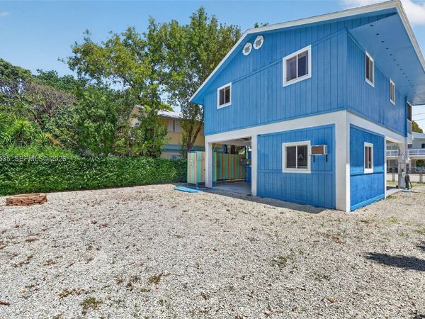 414 Mahogany Ave , Key Largo, FL 33037