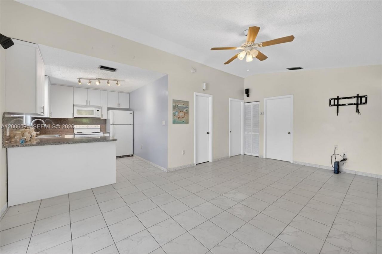 414 Mahogany Ave, Key Largo, FL 33037 Photo