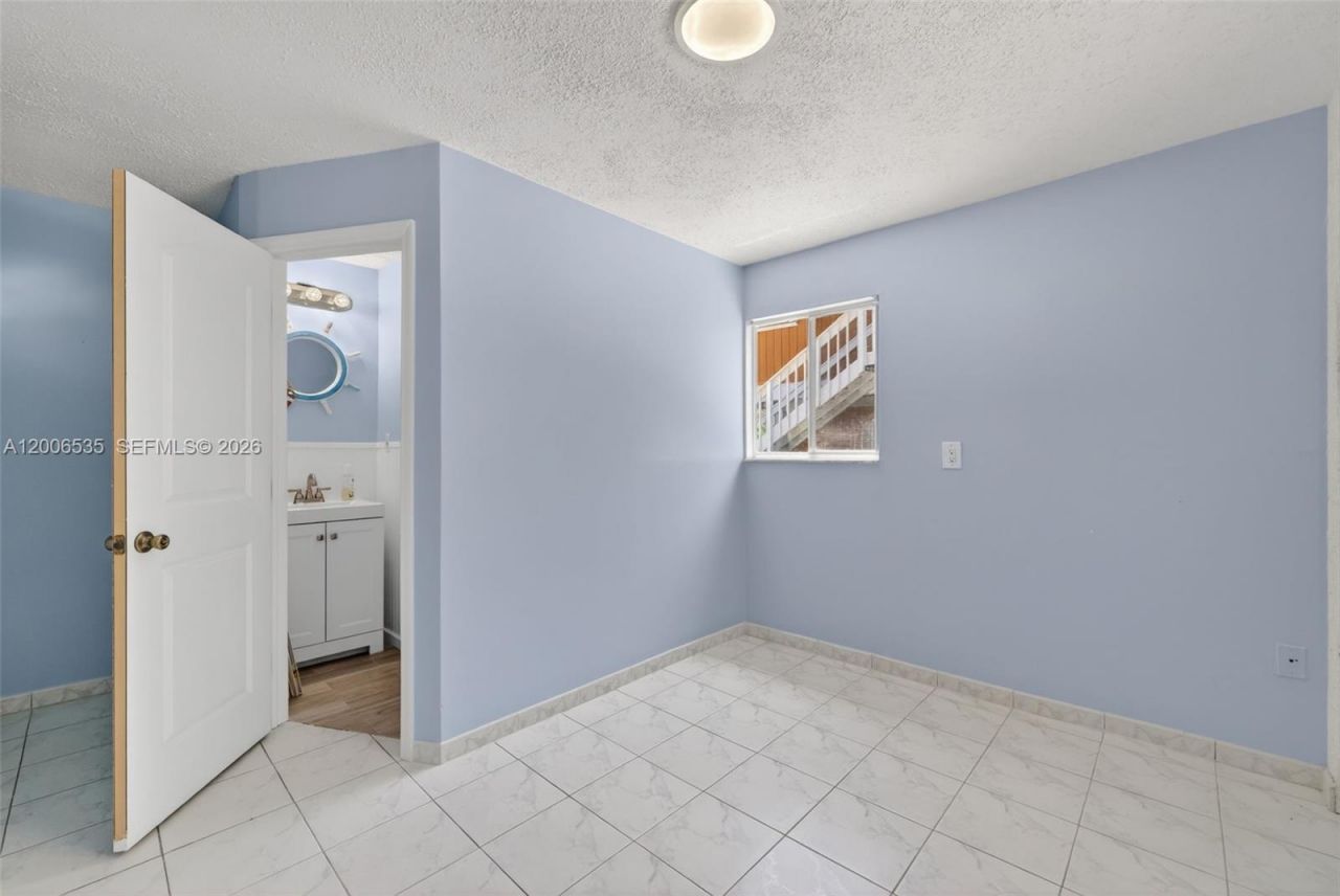 414 Mahogany Ave, Key Largo, FL 33037 Photo