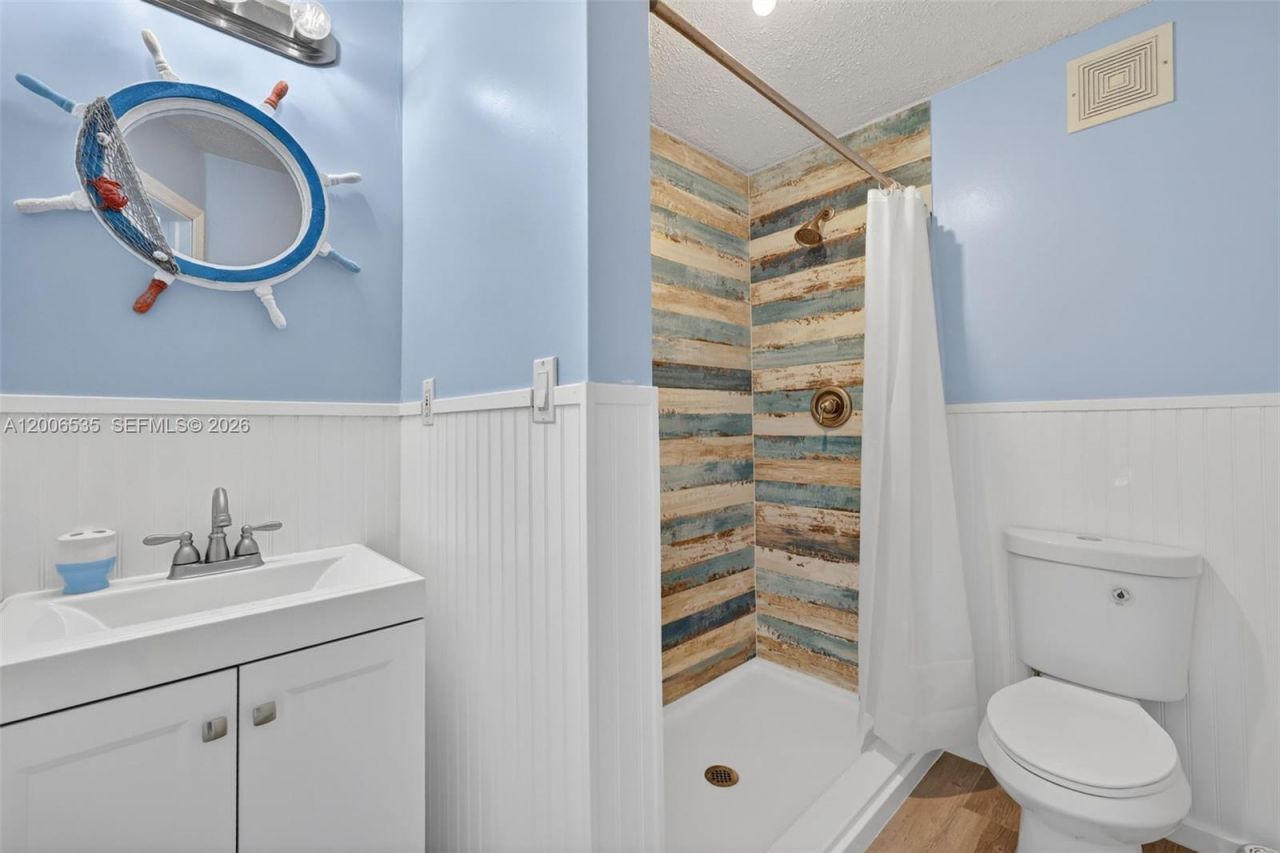 414 Mahogany Ave, Key Largo, FL 33037 Photo