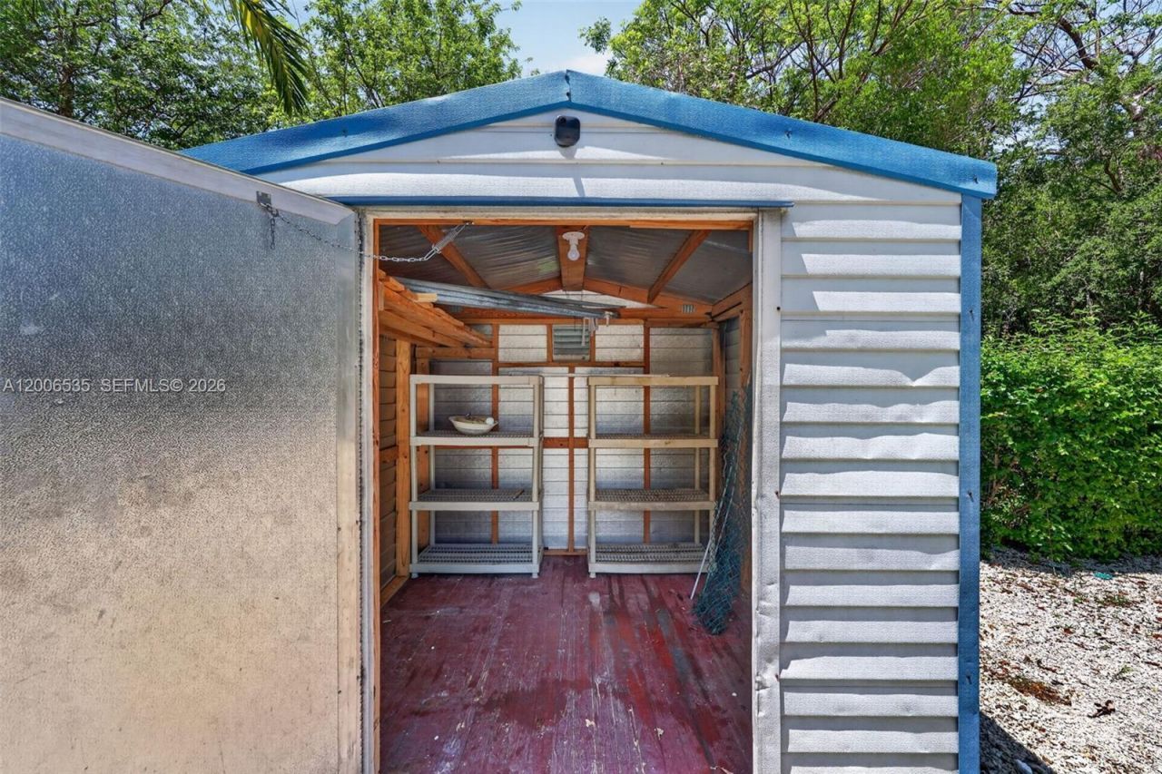 414 Mahogany Ave, Key Largo, FL 33037 Photo