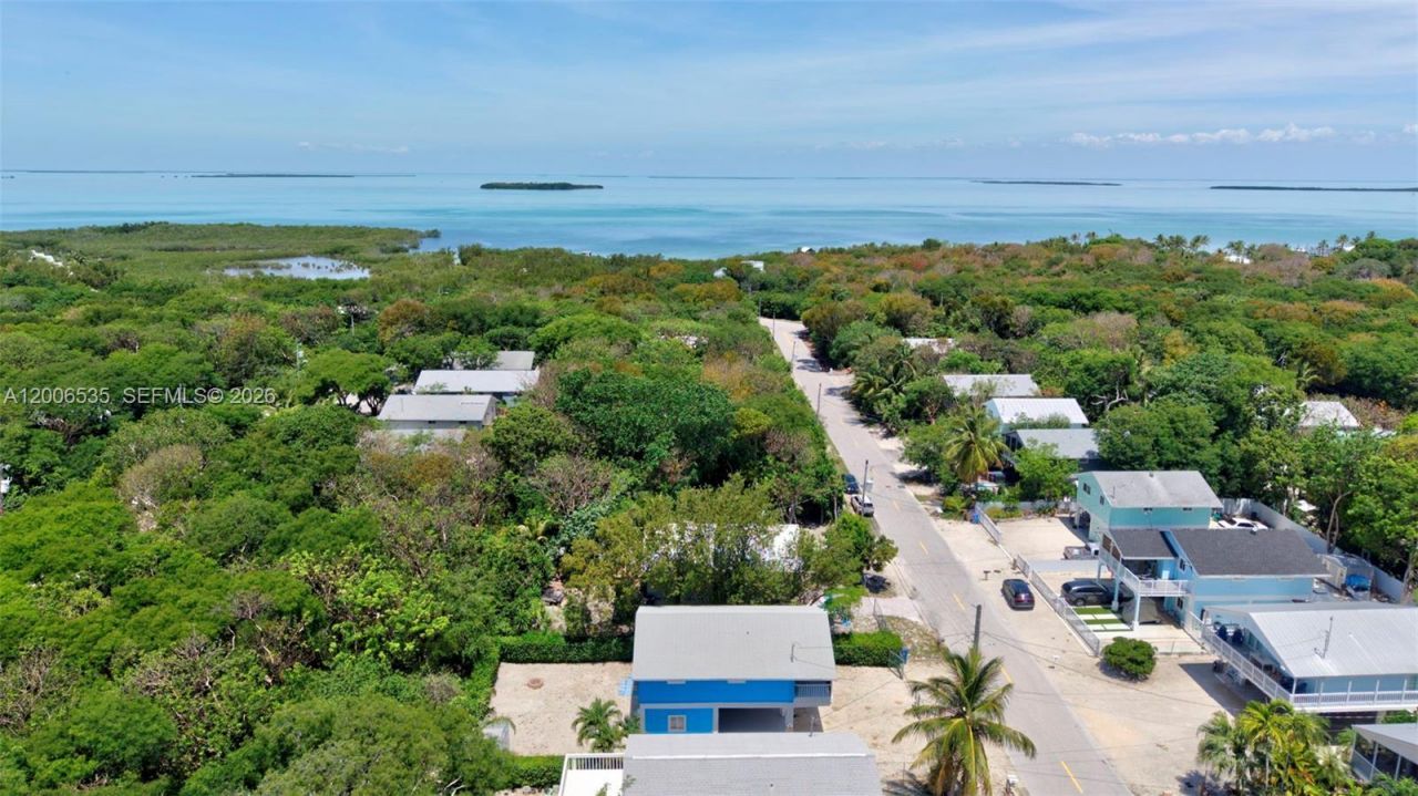 414 Mahogany Ave, Key Largo, FL 33037 Photo