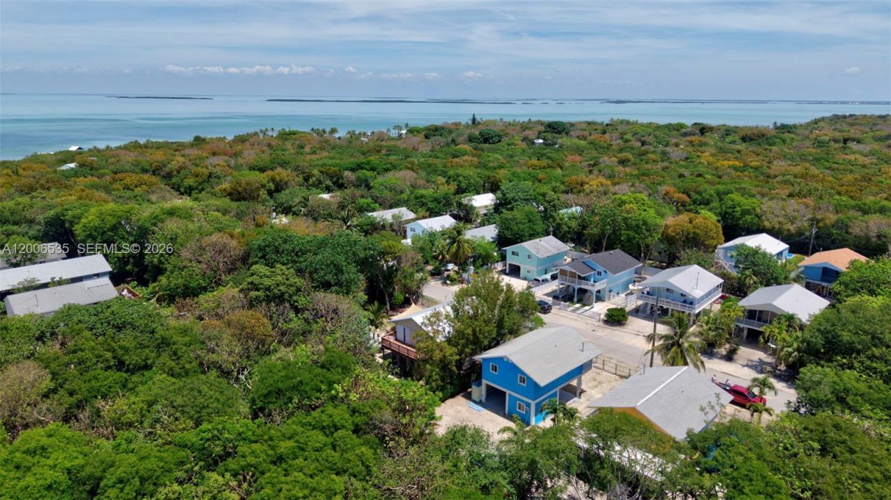 414 Mahogany Ave, Key Largo, FL 33037 Photo