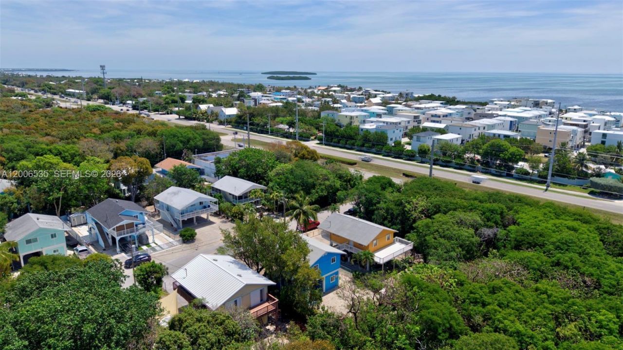 414 Mahogany Ave, Key Largo, FL 33037 Photo