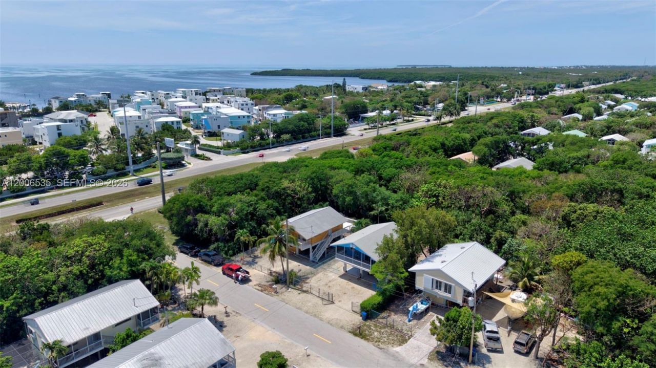 414 Mahogany Ave, Key Largo, FL 33037 Photo