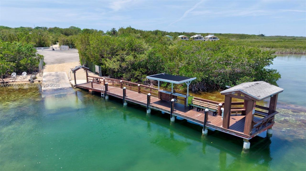 414 Mahogany Ave, Key Largo, FL 33037 Photo