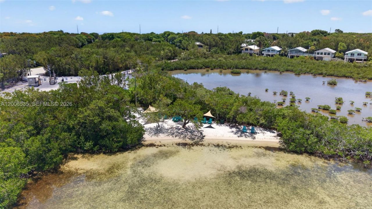414 Mahogany Ave, Key Largo, FL 33037 Photo