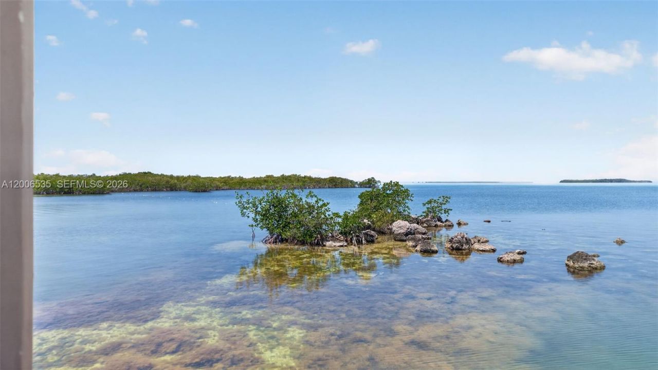 414 Mahogany Ave, Key Largo, FL 33037 Photo