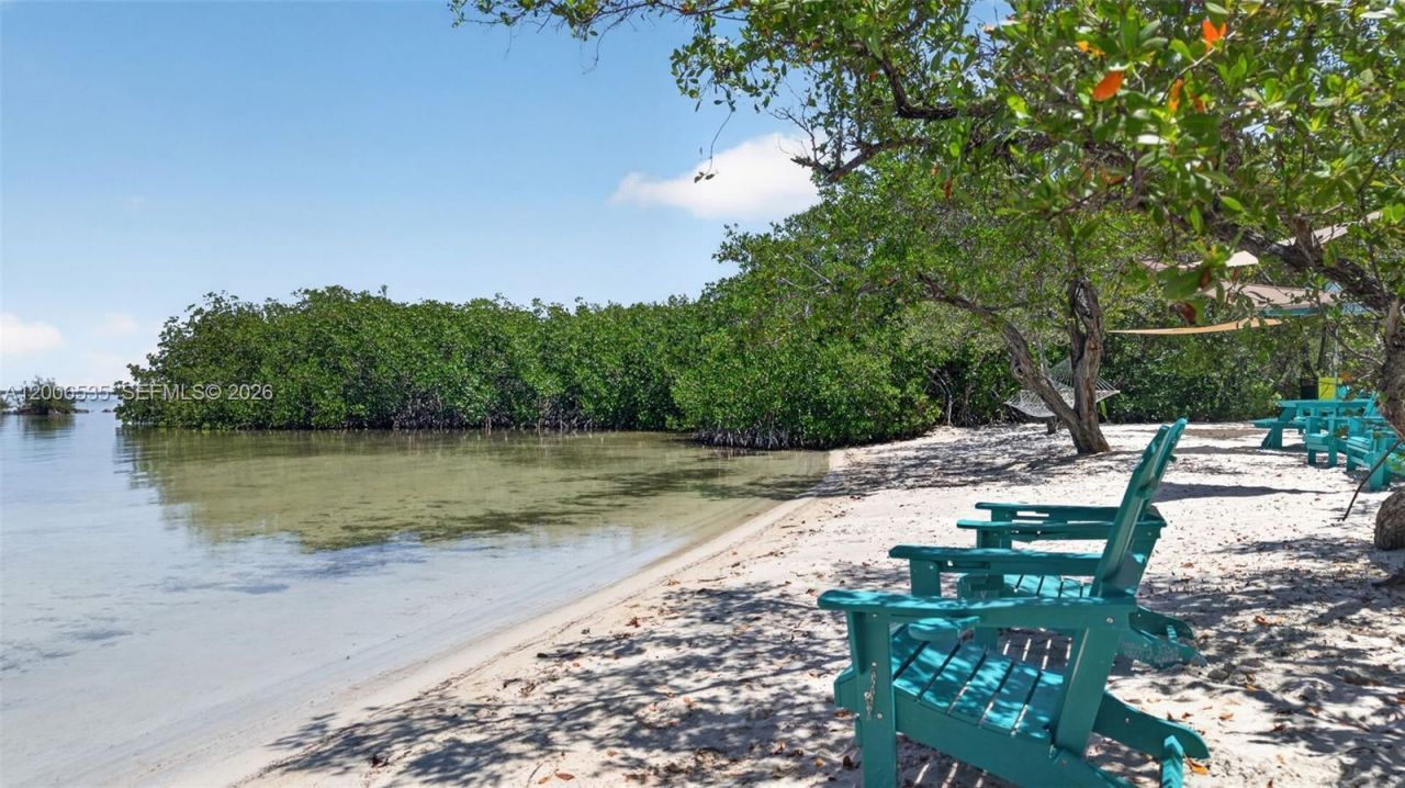 414 Mahogany Ave, Key Largo, FL 33037 Photo