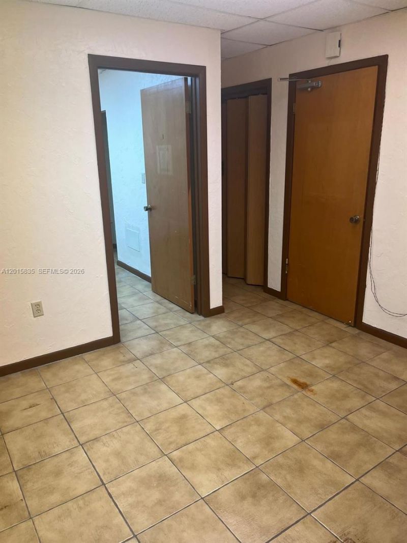1545 SW 1st St , Unit 3rd Floor, Miami, FL 33135 Photo