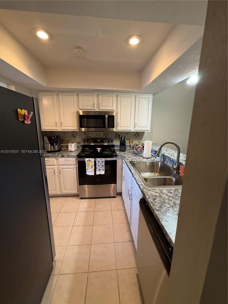 2221 E 5th Street , Unit 21, Lehigh Acres, FL 33936 Photo
