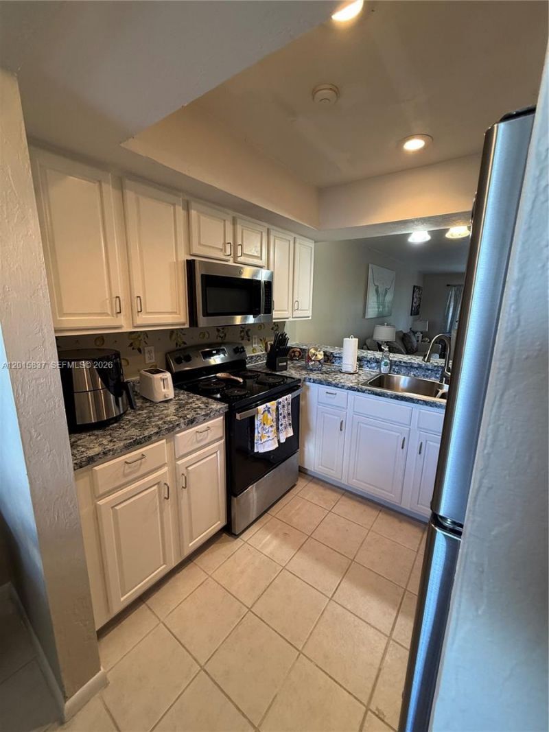 2221 E 5th Street , Unit 21, Lehigh Acres, FL 33936 Photo