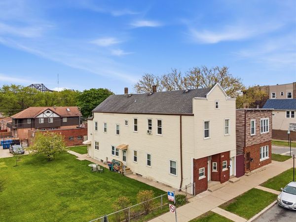 9655 S Commercial Avenue , Chicago, IL 60617