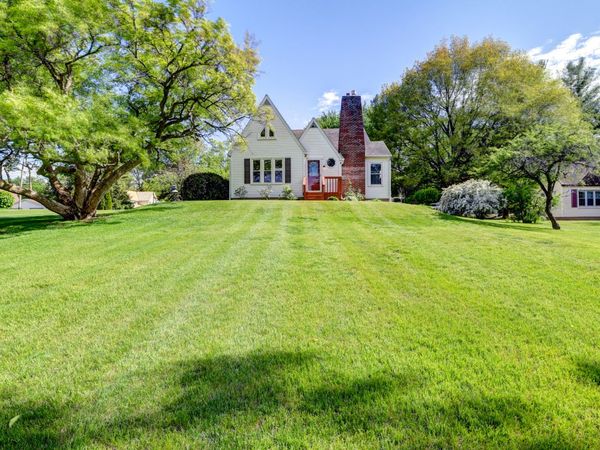 313 W 2nd Street , Prophetstown, IL 61277