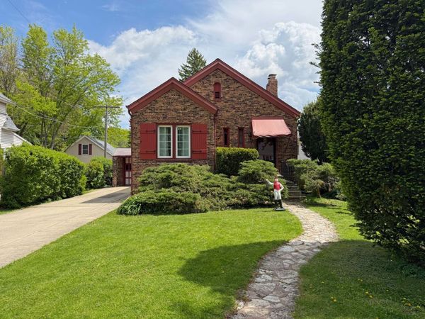 441 S Princeton Avenue , Villa Park, IL 60181
