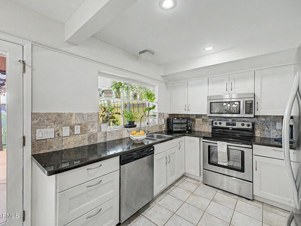 1550 N STAPLEY Drive, Unit 67, Mesa, AZ 85203