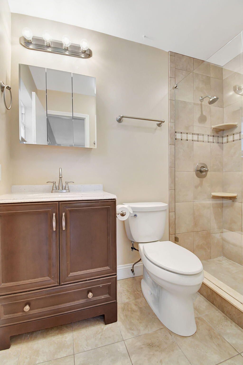 2757 NE 29th Avenue, Unit 4, Lighthouse Point, FL 33064 Photo