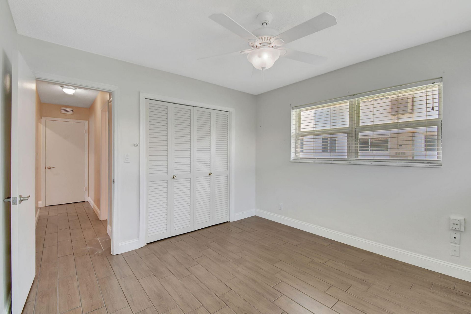 2757 NE 29th Avenue, Unit 4, Lighthouse Point, FL 33064 Photo