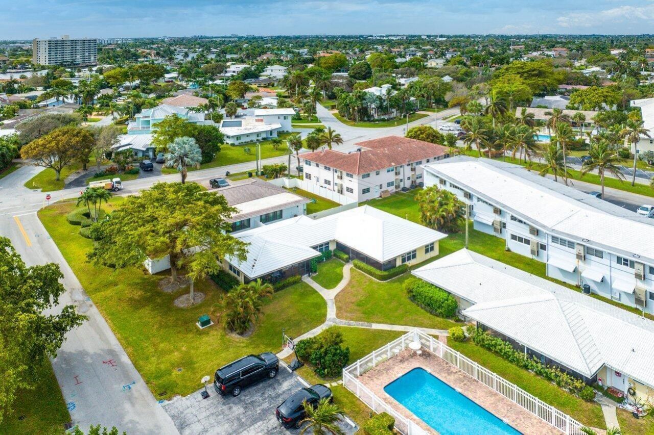 2757 NE 29th Avenue, Unit 4, Lighthouse Point, FL 33064 Photo