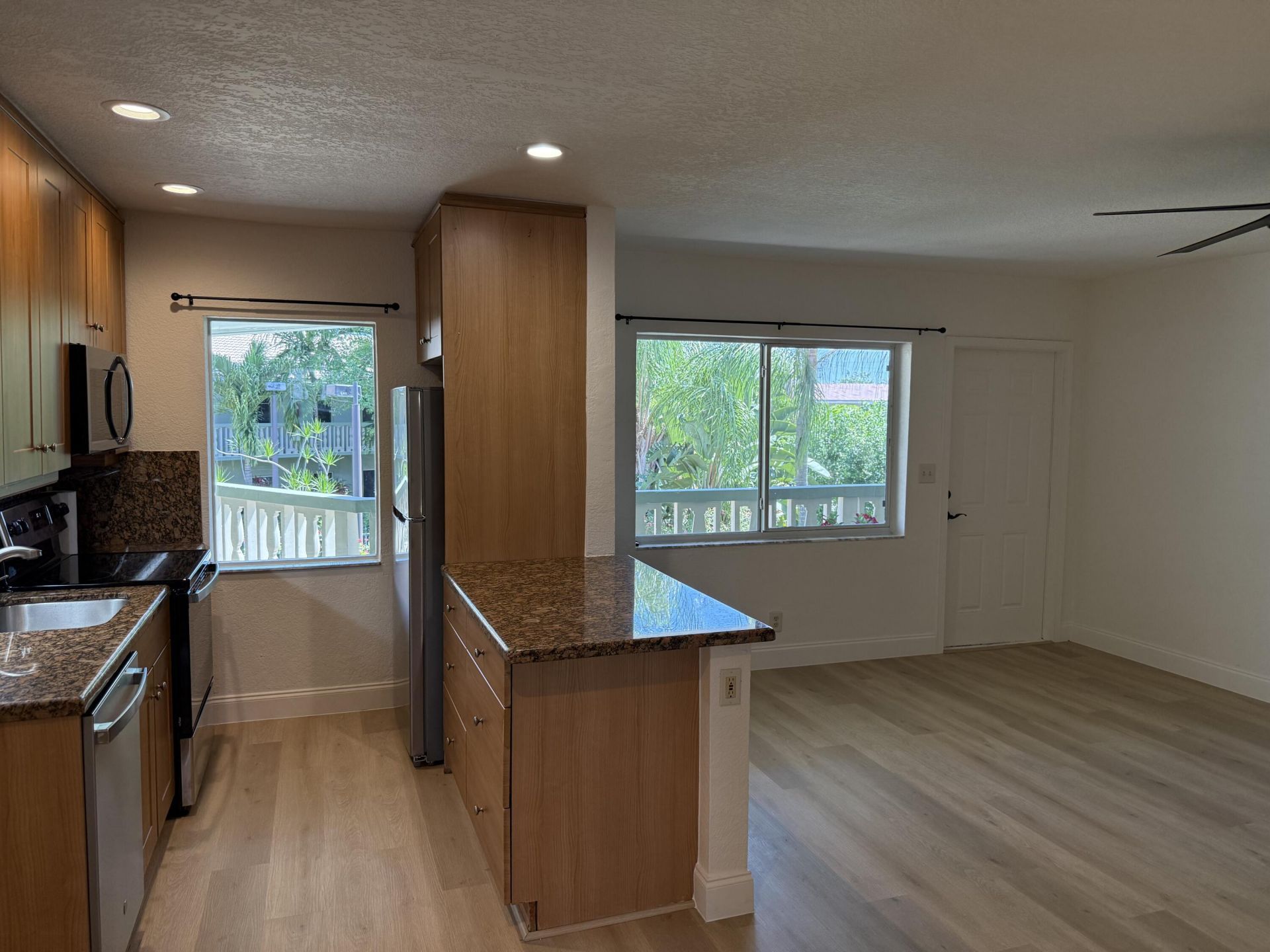 1423 Holly Heights Drive, Unit 13, Fort Lauderdale, FL 33304 Photo