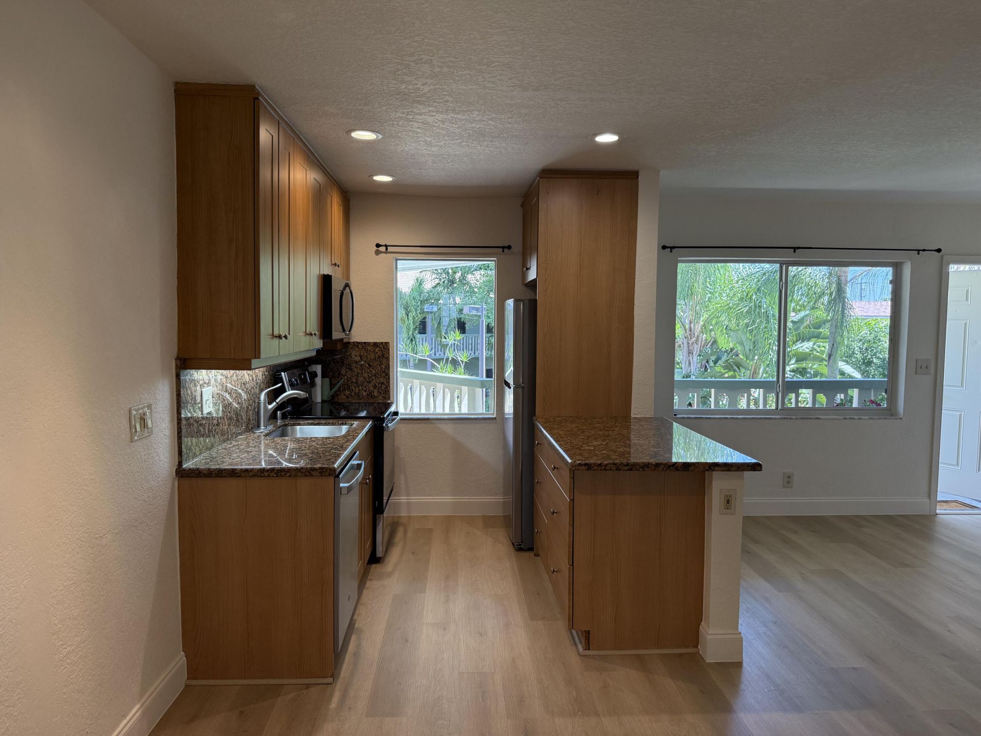 1423 Holly Heights Drive, Unit 13, Fort Lauderdale, FL 33304 Photo