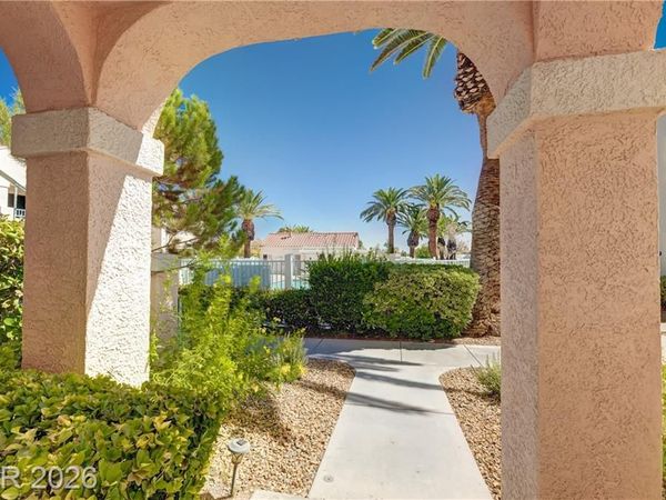 4835 S Torrey Pines Drive, Unit 104, Las Vegas, NV 89103