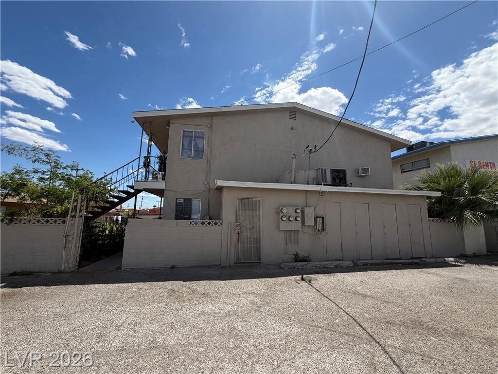 5032 Pebble Beach Boulevard, Las Vegas, NV 89108 Main Photo