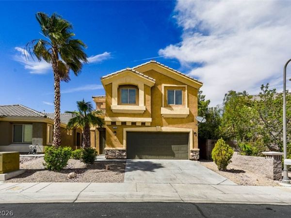 124 Water Hazard Lane , Las Vegas, NV 89148
