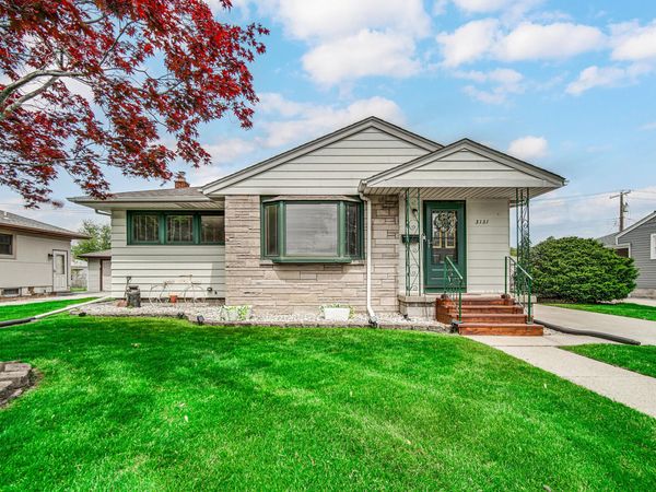 3131 Strong Street, Highland, IN 46322