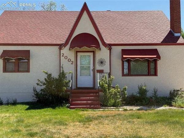 2002 Wyoming Avenue, Pueblo, CO 81004
