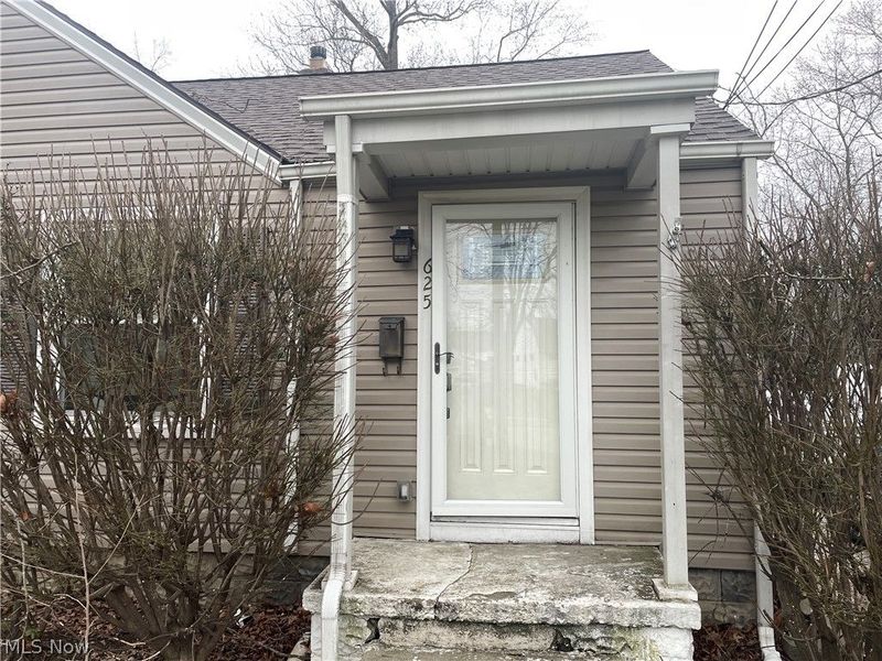 625 Meadowbrook Avenue SE, Warren, OH 44484 Photo 5