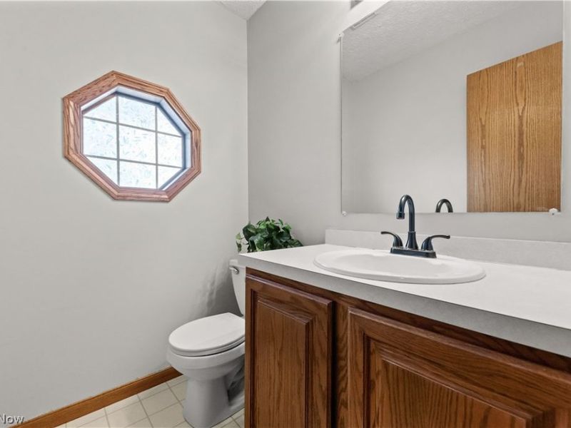 1919 Wendover Circle NE, North Canton, OH 44720 Photo 24