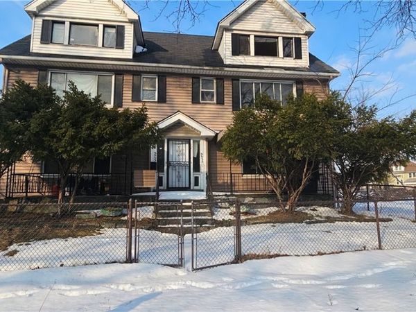 8823 Yale Avenue , Cleveland, OH 44108