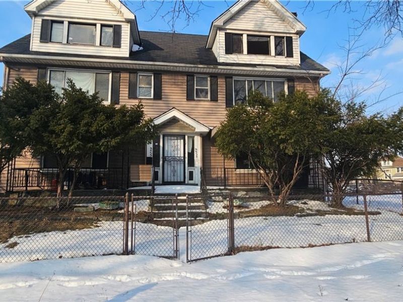8823 Yale Avenue, Cleveland, OH 44108 Photo 1