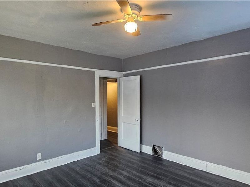 8823 Yale Avenue, Cleveland, OH 44108 Photo 6