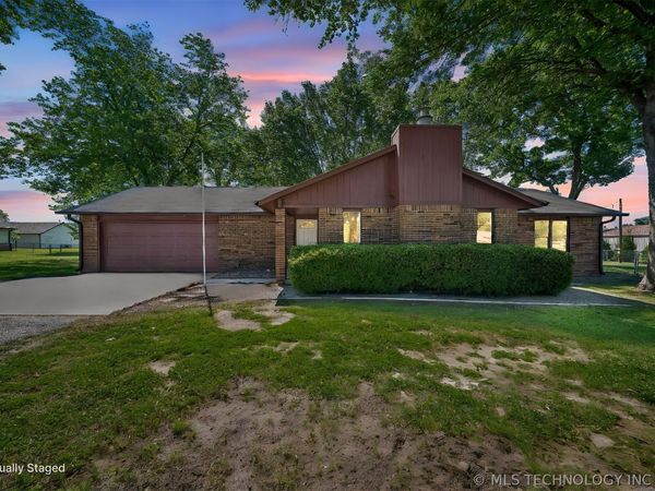 9272 E Misty Drive , Claremore, OK 74019